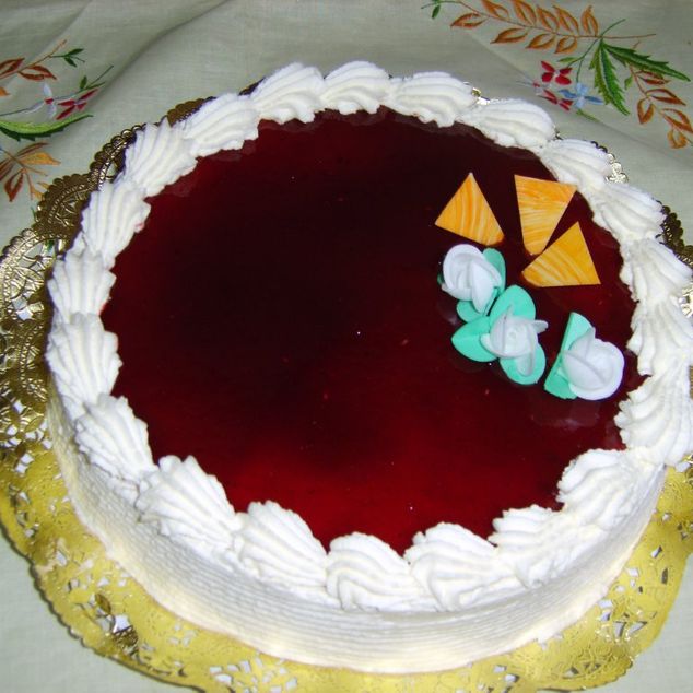 Pastelería J. Antonio Calvo tarta roja